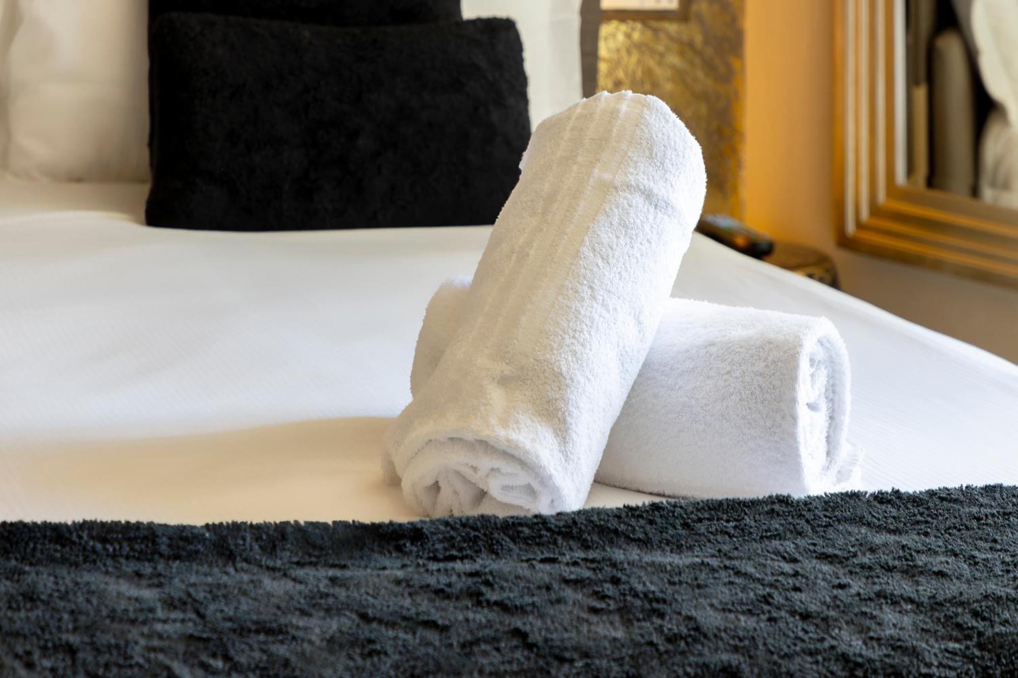 Bed and Breakfast Milestone (Adults Only) Quartu SantʼElena Zewnętrze zdjęcie